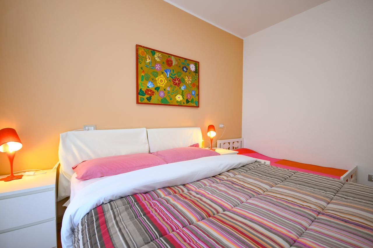 Sirmione Beach Apartment エクステリア 写真